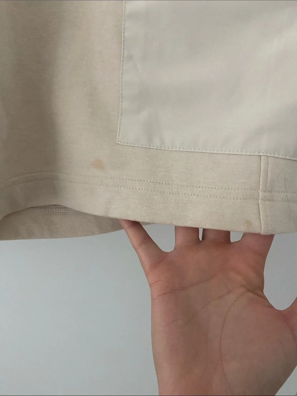 ✨5 for $15✨ Drawstring Cargo Sweat Shorts in Light Beige